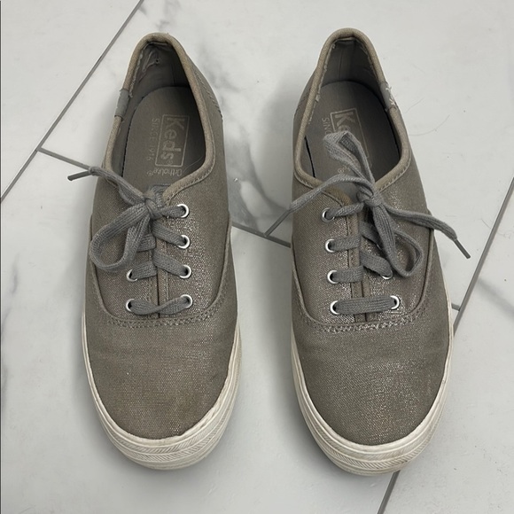 Keds Grey Shimmer Canvas Sneakers Casual Low-Top - Picture 1 of 12